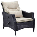 Technische titel: "Ergonomische Rotan Relaxfauteuil met Verstelbare Rugleuning en Luxe Kussens"